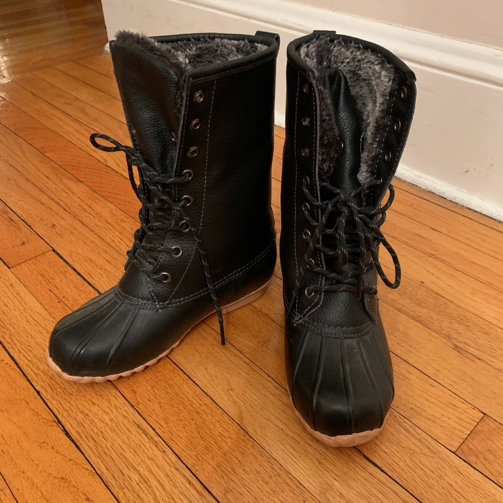 "SPORTO" WOMEN'S FLEECE-LINED WINTER BOOT